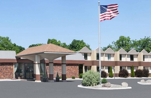 Albion Hotel | Days Inn by Wyndham Albion