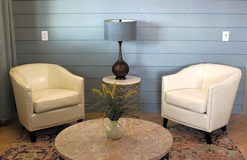 Wildwood Hotel | Days Inn & Suites by Wyndham Wildwood