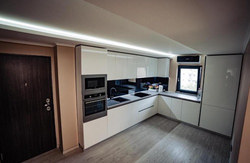 Oradea Apartment | DDR house