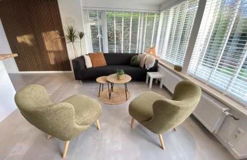 Warmenhuizen House | De Boet, dicht bij duinen en zee
