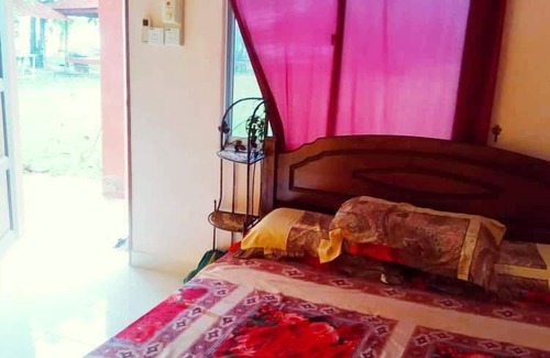 Pulau Tuba House | De Pauh Private Chalet & Island
