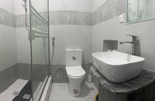 Lagos Hotel | De Rigg Place Victoria Island
