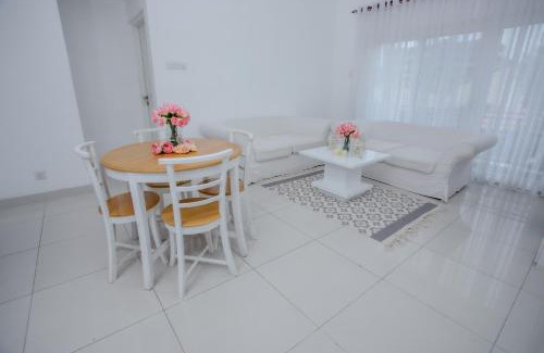 Mount Lavinia Apartment | De Saram Residencies