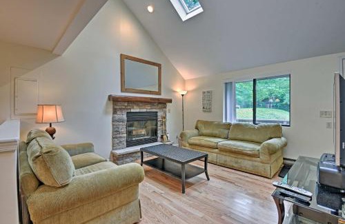 Pocono Lake House | Deck and Fire Pit Pocono Lake Home Near Skiing!