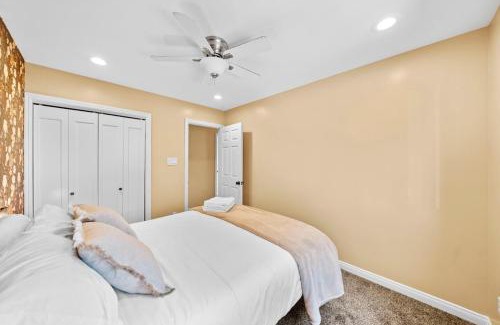 Linda Vista House | Decked Out Delight Park Charm