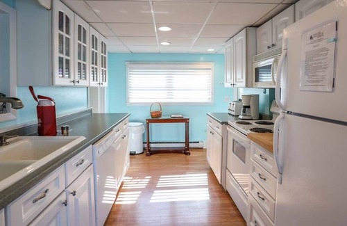 Canandaigua Cottage | Deep Run Fun - Luxury Lake Life