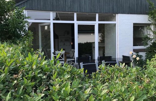 Busumer Deichhausen House | Deich-Hus