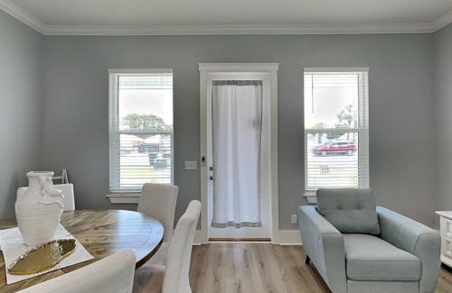 Holiday Beach House | Deja Blue