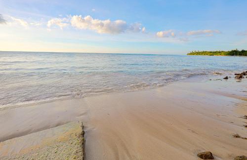 Pedernales Villa | Del Mare at Buye Beach