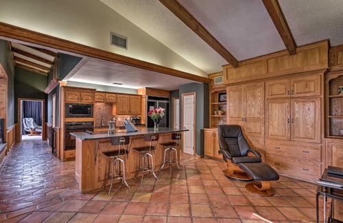 Amistad National Recreational Area House | Del Rio Home with Lake Views and Private Outdoor Pool!