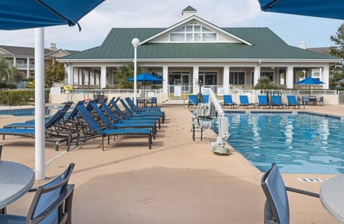 Myrtle Beach Apartment | Delightful Harbour Lights Hotel