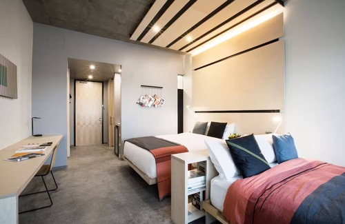 River North Art District Hotel | Delightful Room w/Unique Artisanal Eats, Cozy Furnishings & Rooftop Bar