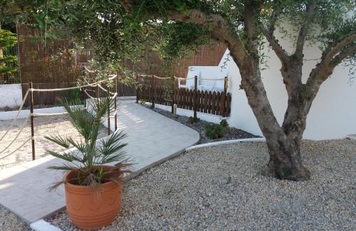 Kefalos Apartment | Delphini Studios - for the disabled