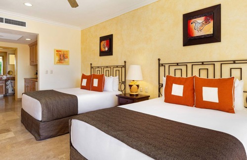 El Medano Ejidal Resort | ✩Deluxe Cabo Studio✩OceanView✩Beach Front✩Family Friendly✩