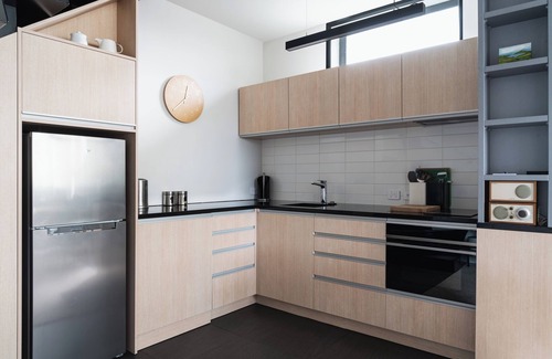 Dunedin City Centre Apartment | Deluxe Inner-city Apartment on Moray
