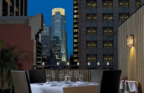 Theater District Hotel | Deluxe King Room at The Muse New York