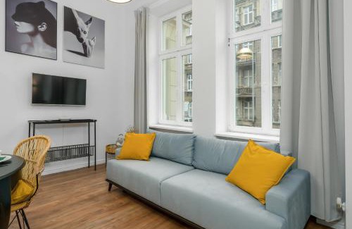 Grunwald Apartment | Deluxe MTP Apartments Matejki by Noclegi Renters