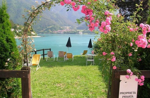 Val Maria-Pur Apartment | Demadonna "PUR" unit B ground floor, 50 sqm-independent entrance- 4 pax, 1 room