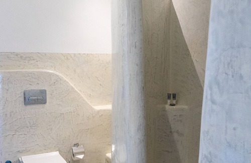 Perissa Hotel | Demilmar Luxury Suites