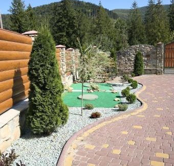 Myslivka Hotel | Den House