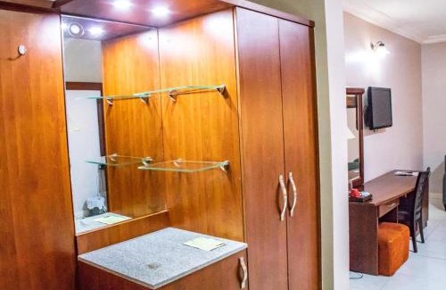 Wuse 2 Hotel | Denis Hotel - Abuja