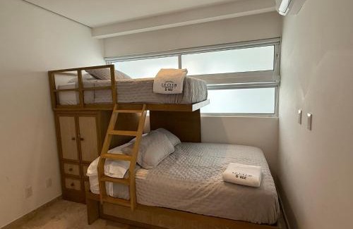 Costa Azul Apartment | Departamento de 4 recámaras con vista al mar