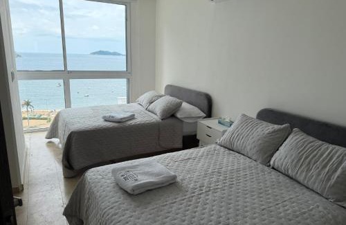 Costa Azul Apartment | Departamento de 4 recámaras con vista al mar