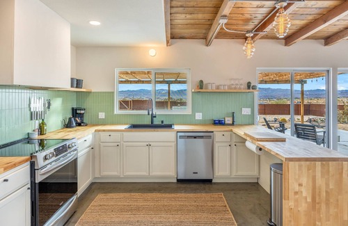 Joshua Tree House | Desert Hearts Ranch 2 Bedroom Home