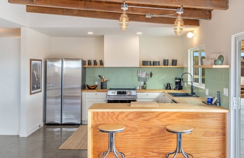 Joshua Tree House | Desert Hearts Ranch 2 Bedroom Home