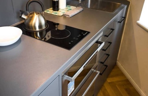 Andel Apartment | ⚡️ 𝓓𝓮𝓼𝓲𝓰𝓷 𝓐𝓷𝓭𝓮𝓵, WalkScore 99%, Balcony for smokers