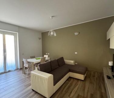 Zona Solari Apartment | Design District Cozy Nest