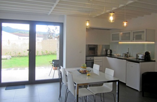 Furnas House | Design House with private garden by the thermal baths