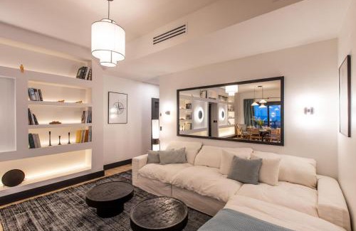 Maho Apartment | Designers Delight 3 BR w Pool Gym Tennis Courts