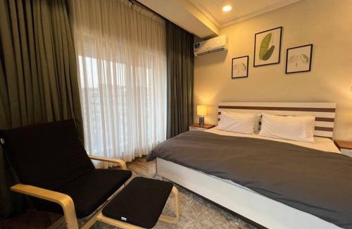 Rawalpindi Apartment | *Designer’s Luxurious 1BHK at Top Location of Twin Cities!