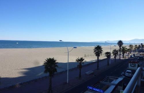 La Jetee Apartment | Deux-pièces climatisé face mer pour 4 personnes - FR-1-750-118