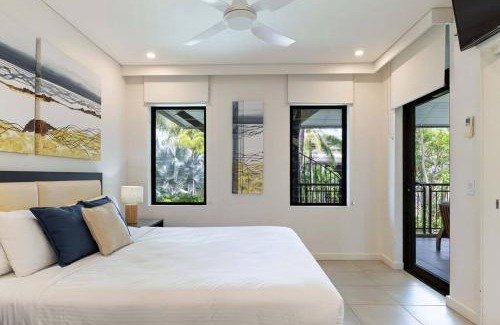Port Douglas Apartment | Devine Rooftop Penthouse at Temple Resort