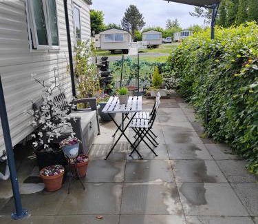 Prestonpans House | "Dew Drop Inn"