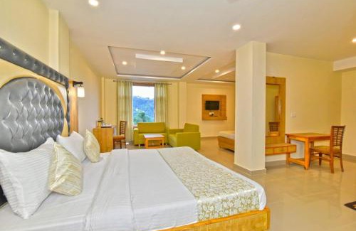 Dharamshala Hotel | Dharamshala Best hotel Pine view -Free Parking-cricket stadium 5 km-Mcleodganj 8 km- Bhagsunag 9