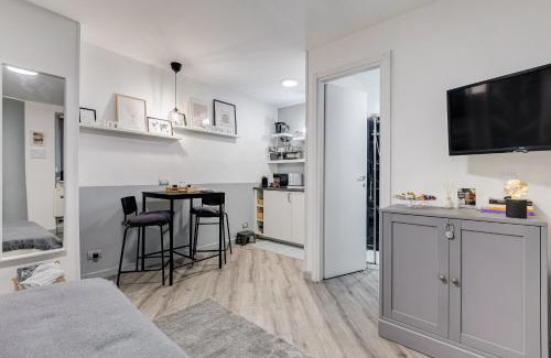 Celio House | Diecipassi dal Colosseo