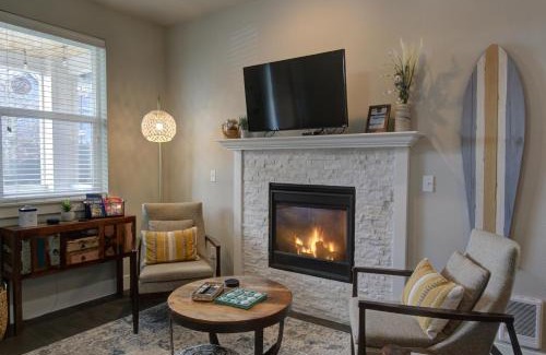 Ocean Shores House | Diggin It At The Beach Cottage Oyhut Bay Seaside Village