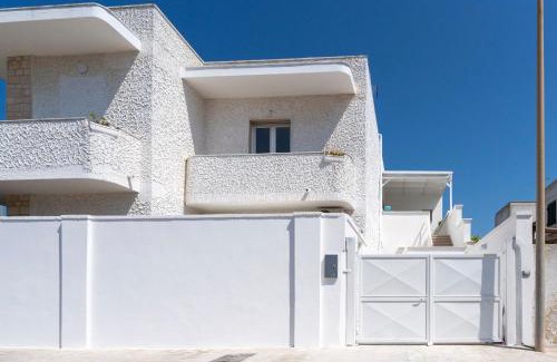 Campomarino di Maruggio House | Dimora le Dune a 100 MT dal mare