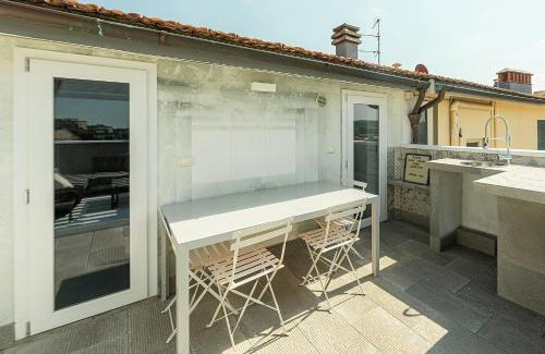Careggi Rifredi Apartment | Dimora Romito with Private Terrace