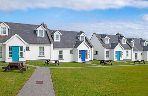 Dingle Apartment | Dingle Harbour Cottages 3 Bed Sleeps 7