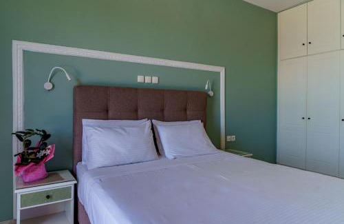 Lourdata Apartment | Diona Studios