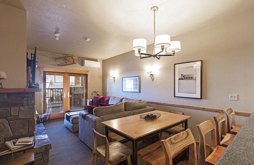 Whitefish Condo | Direct Ski in and Ski out!! 2 bedroom/1 bath Morning Eagle ski in/out!!