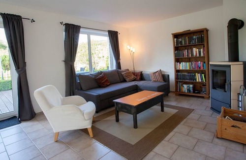 Elkeringhausen Apartment | Direct to walkingroutes, in a woody area, with mountains and a small lake