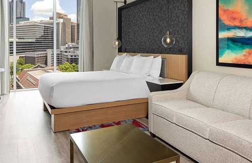 Fairlie-Poplar Historic District Resort | Discover Big City Adventure at Wyndham Atlanta - Studio Deluxe