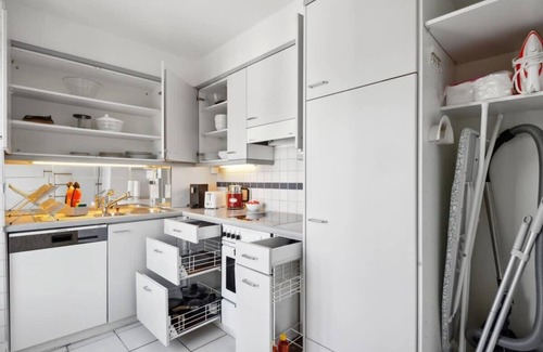 Hottingen Apartment | Discover Zurich's Best: Ideal Apartment