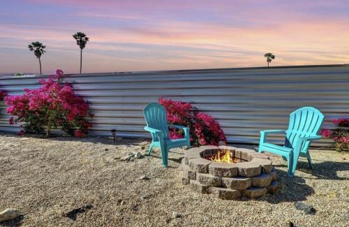 Desert Park Estates House | Dive into Desert Wonderland Pool, Spa, Fire Pit
