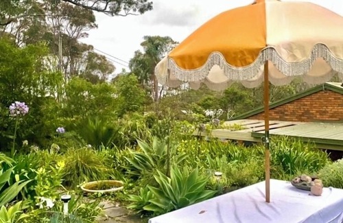 Dalmeny House | Dixie Margaret Surf Shack & MTB Trail Bikers Narooma